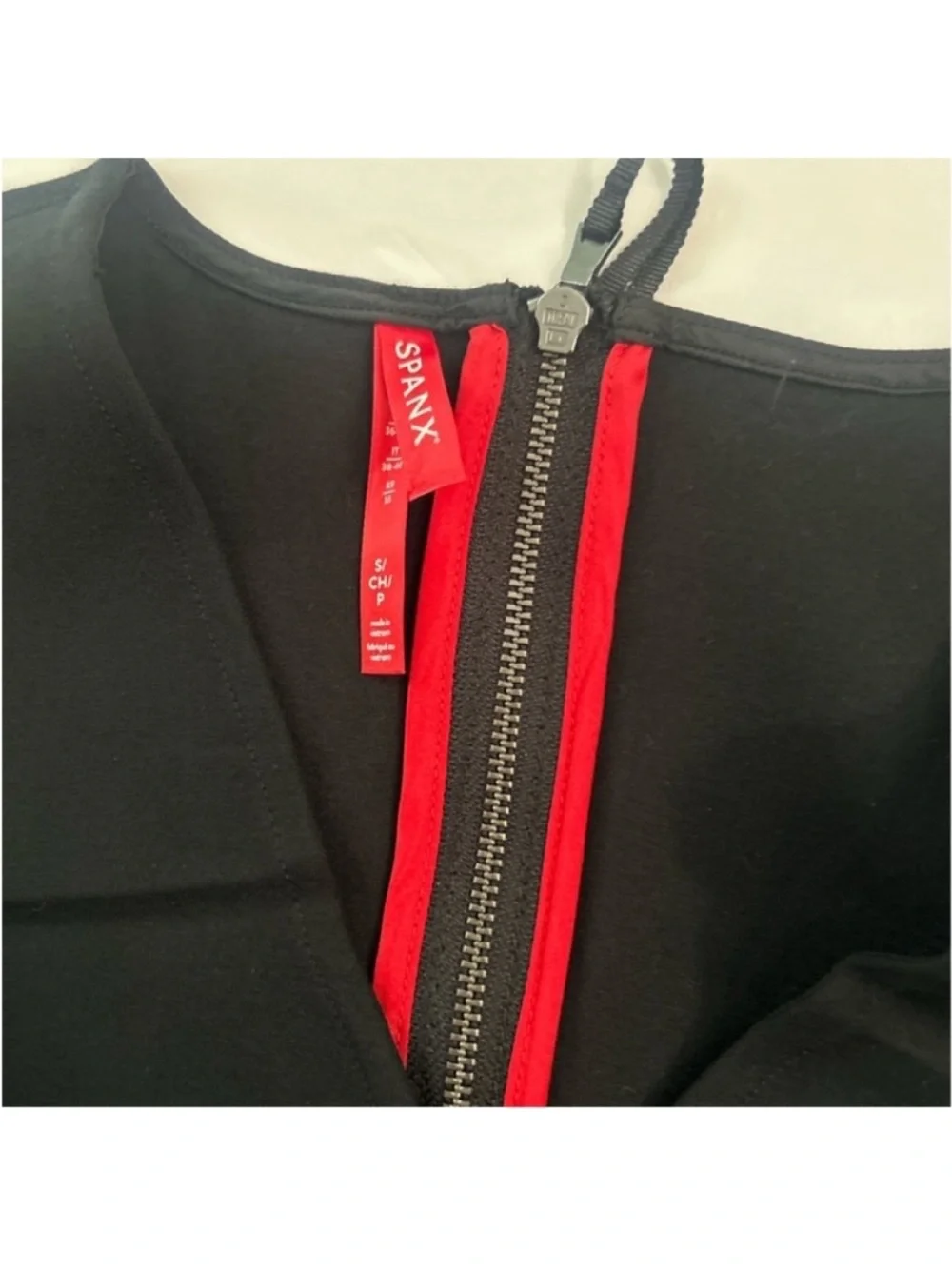 SPANX Small Regular Jumpsuit Perfect Sleeveless Jumpsuit in classic black NWT - Picture 6 of 14
